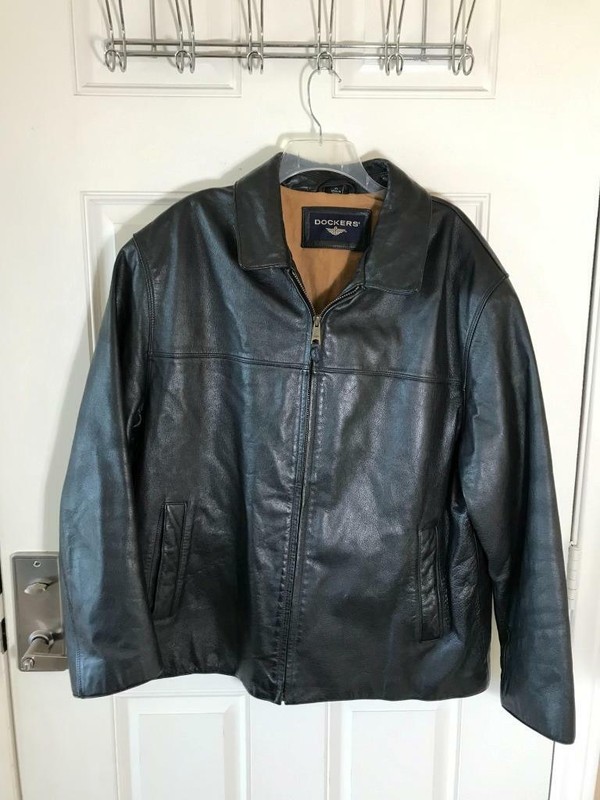 Dockers Genuine Cow Leather Zip Front 
